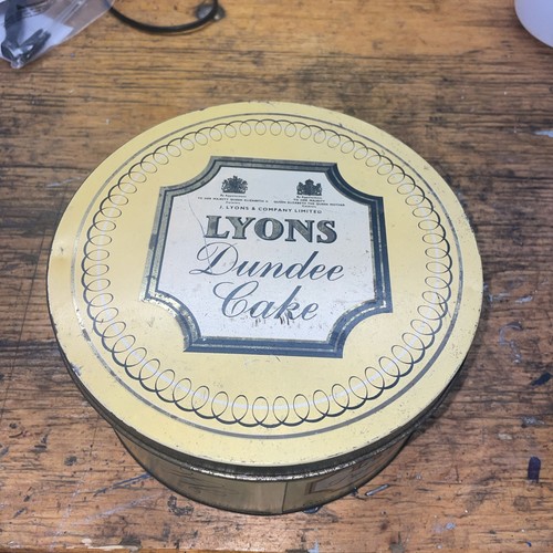 Vintage lyons dundee - dundee, cake