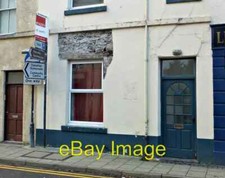 Photo 6x4 Exposed brick stone