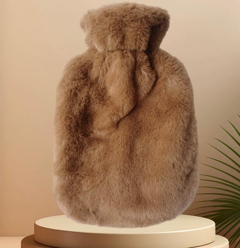 Hot water bottle and - cover, 1