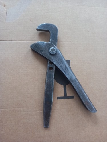 Vintage footprint adjustable - footprint,