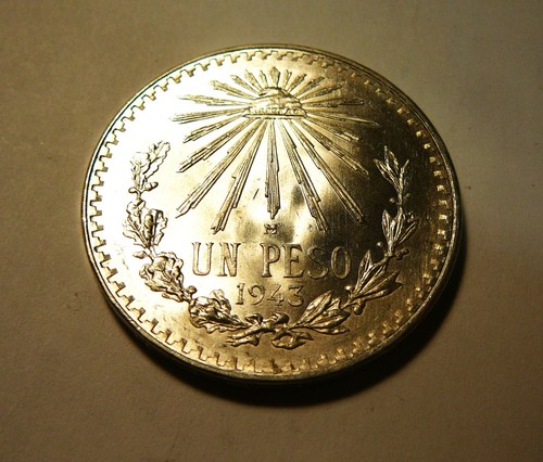 Mexico 1943 silver peso - mo,
