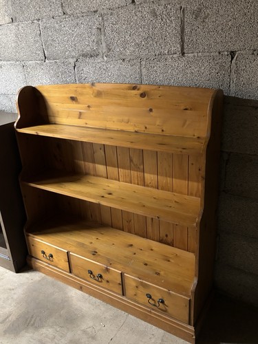Pine dresser top with - with, draws