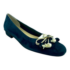 HB Shoes Ladies Size 5.5 Navy