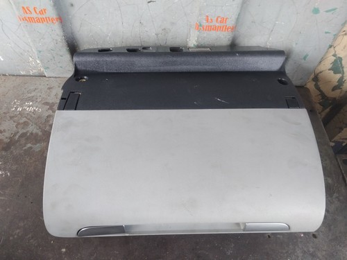 Audi glove box - audi, 8p