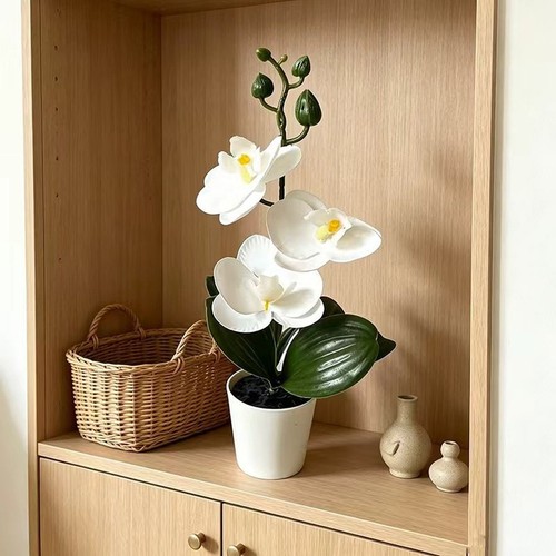 Lifelike miniature - lifelike,