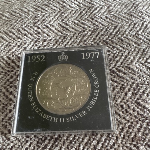1977 queen elizabeth silver - queen, ii