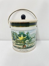 Vintage Baret Ware Coaching
