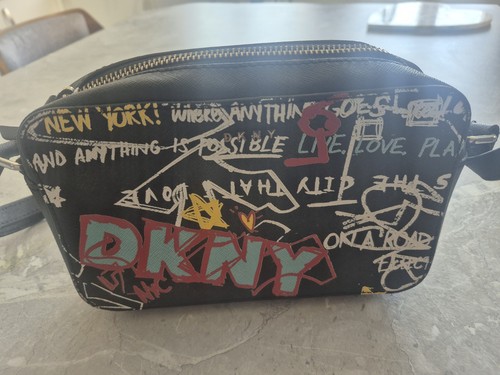 Dkny stylish graffiti - dkny~,
