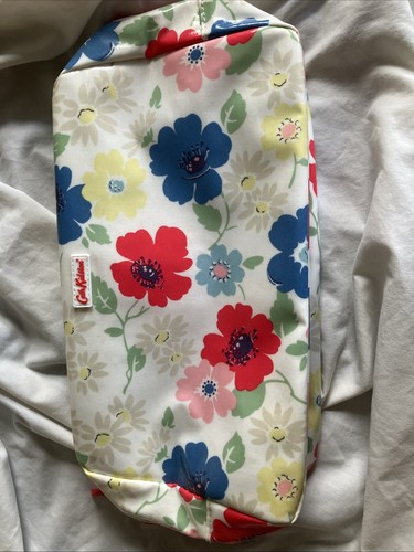 Catch kidston wash bag - kidston, bag/