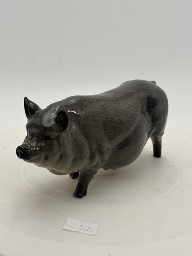 Vintage royal doulton pot - royal,