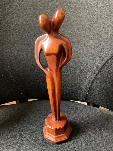 The lovers figurine abstract - lovers,