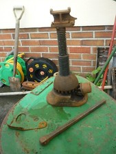 Harvey Frost Cracker Jack vintage automobile screw jack design No. 841257