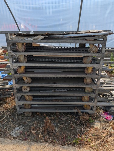 Dutch danish trolley plant - trolley;,