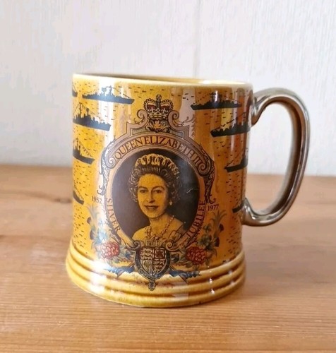 Lord nelson pottery queen - nelson,