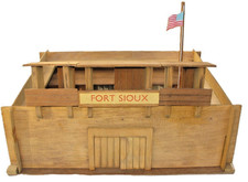 Vintage Wooden Wild West Toy Fort For 54mm Britains, Timpo etc. US Toy Soldiers