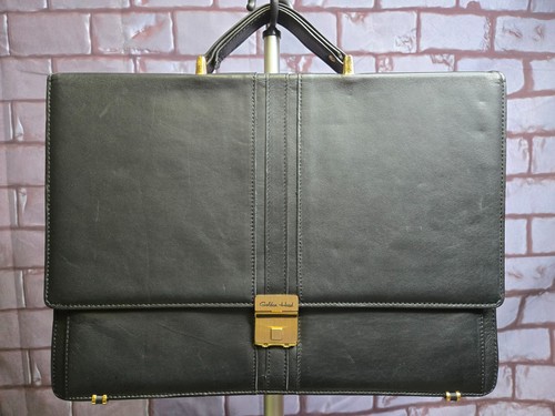 Golden head vintage luxury - golden,