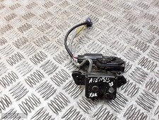 2003 TOYOTA AVENSIS LOCK DOOR