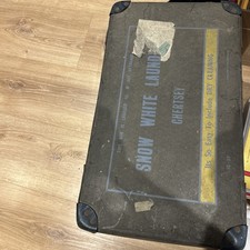 Vintage Laundry Box SNOW WHITE