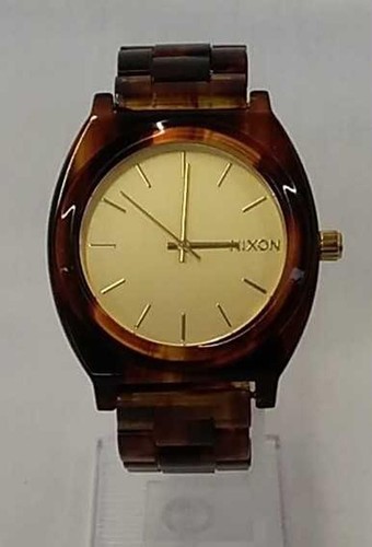 Nixon quartz 16c - 16c, used