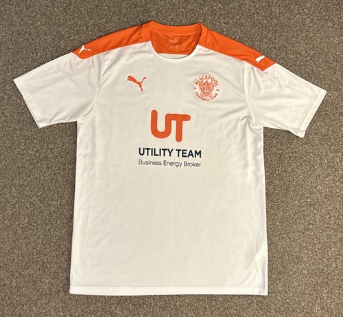 Blackpool 2020 away - fc, 2020/21