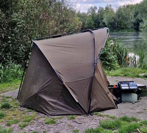 Fox eos man fishing - man,