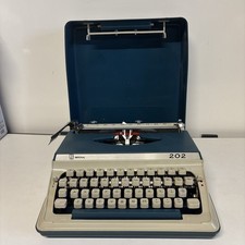 Litton Imperial 202 Typewriter with Case Vintage Made in Japan