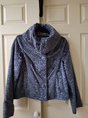 Stunning blue grey fake - blue,
