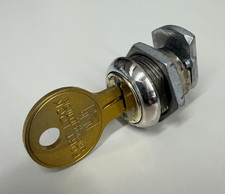 LOCK & KEY,  VAULT DOOR. For