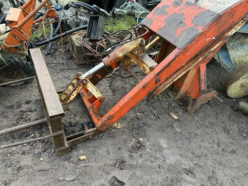 Tractor point linkage - ,,