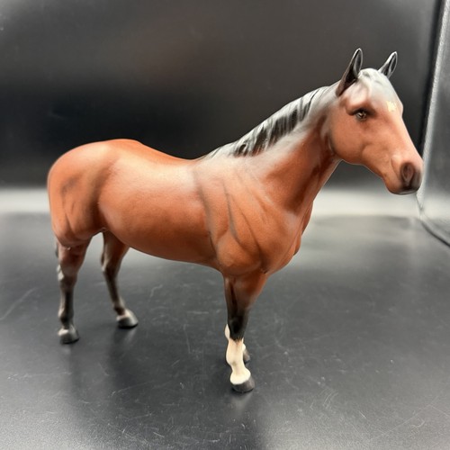 Beswick chestnut brown quarter - chestnut,