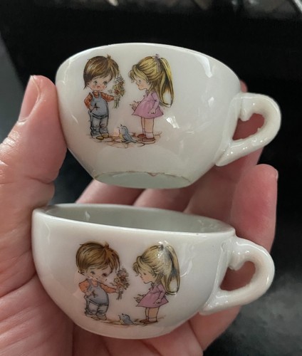 Set vtg boy gives girl - set/2,