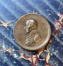 RARE Antique 19th Century Duke Of Wellington Victories Box Paper Medal Discs