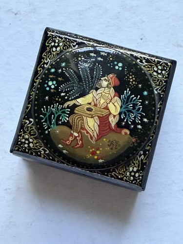 Russian kholui trinket - -, box
