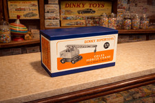 DINKY Reproduction Box 571