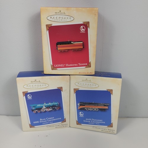 Hallmark ornament lionel train - lionel,