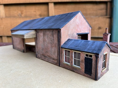 Gauge goods shed single - gauge,