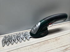 2-in-1 Cordless Grass Shear &