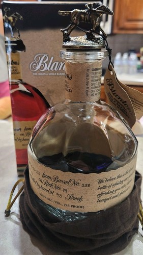 Blantons bourbon whiskey box - blantons,