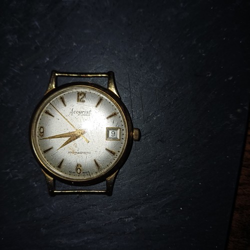 Accurist 1960s carat gold - 9,