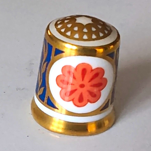 Royal crown derby england red - royal,