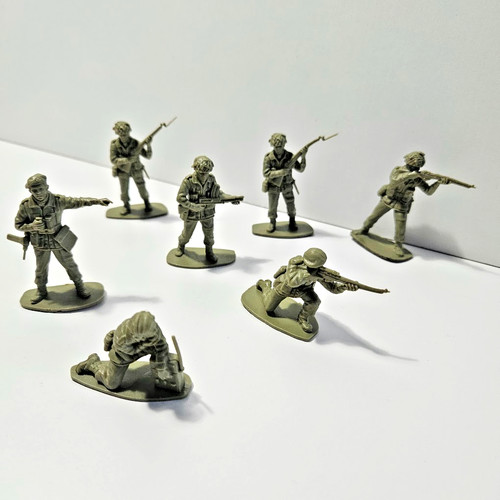 Airfix ww2 paratrooper - ww2,