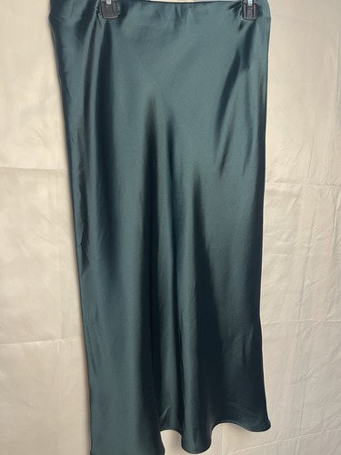Zara satin midi skirt green - zara,