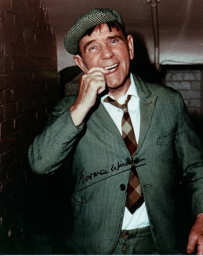 Norman wisdom hand signed - signed, 10