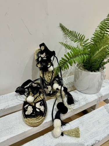 Nwt river island - nwt, gold