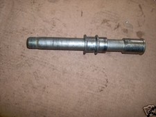 KAWASAKI ZX6R J FRONT SPINDLE