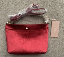 fiorelli cross body “ Fior