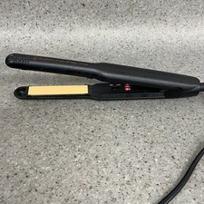 GHD Ceramic Hair Straightener