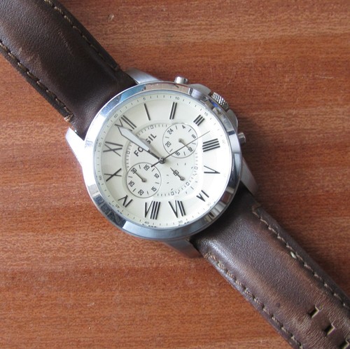 Classic fossil chronograph - classic,