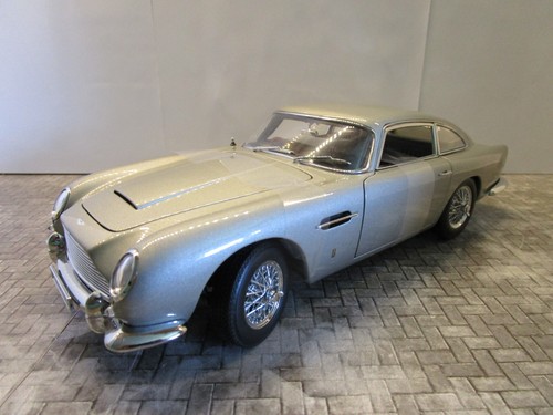 Auto art aston - auto, martin
