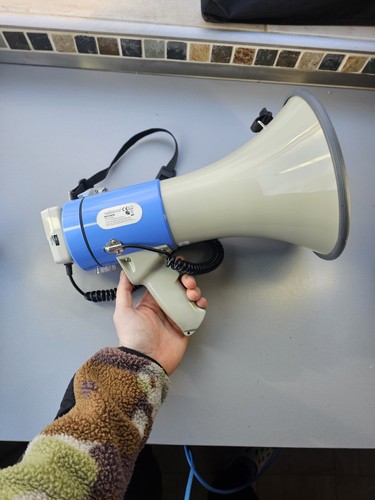 25w megaphone to - megaphone,, 1km